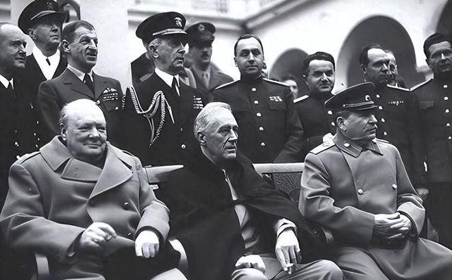 最懂蒋介石的侍卫长晚年曾称:蒋最大错误就是接受雅尔塔协定